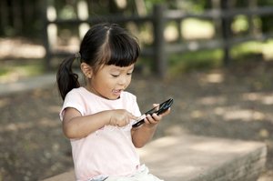 子どものスマホ利用、あなたはどう思う？