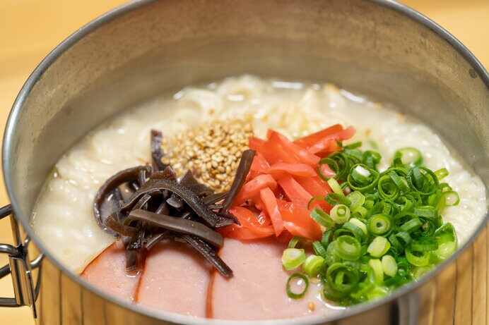 簡単アレンジ術で山ラーメンがもっと豪華に！