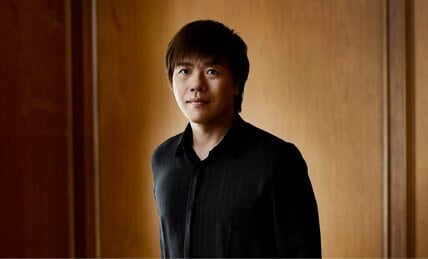 自己責任論を脱し、政治を語るべき。平野啓一郎が見つめる社会の現在地
