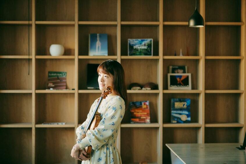 「大学入学時はバイオリニストになろうとは思っていなかったんです」と廣津留さん(撮影/吉松伸太郎)