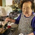 102歳現役美容部員「おいしいは原動力」 人生において「初めての味」こそが元気の源
