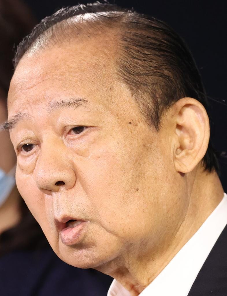 総裁選の対応で迷走する二階幹事長