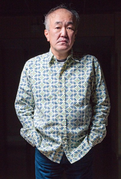 温水洋一(ぬくみず・よういち)/1964年生まれ。宮崎県出身。88年の劇団大人計画の旗揚げから94年退団までの本公演に出演。竹中直人の会、明石家さんま主演のカンパニー公演、三谷幸喜作品などの舞台に出演するほか、バラエティー、ドラマ、映画でも活躍(撮影/写真部・小山幸佑)