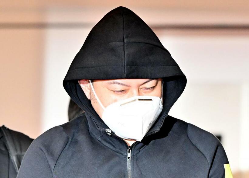 日本に到着した渡辺優樹容疑者