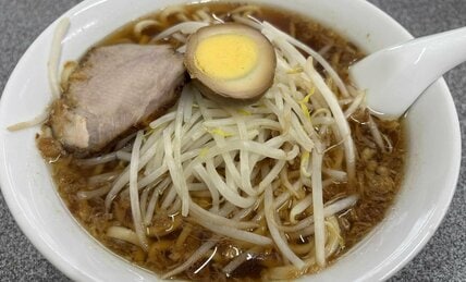 渋谷で創業73年「喜楽」二代目ラーメン店主が受け継ぐ「父の味」