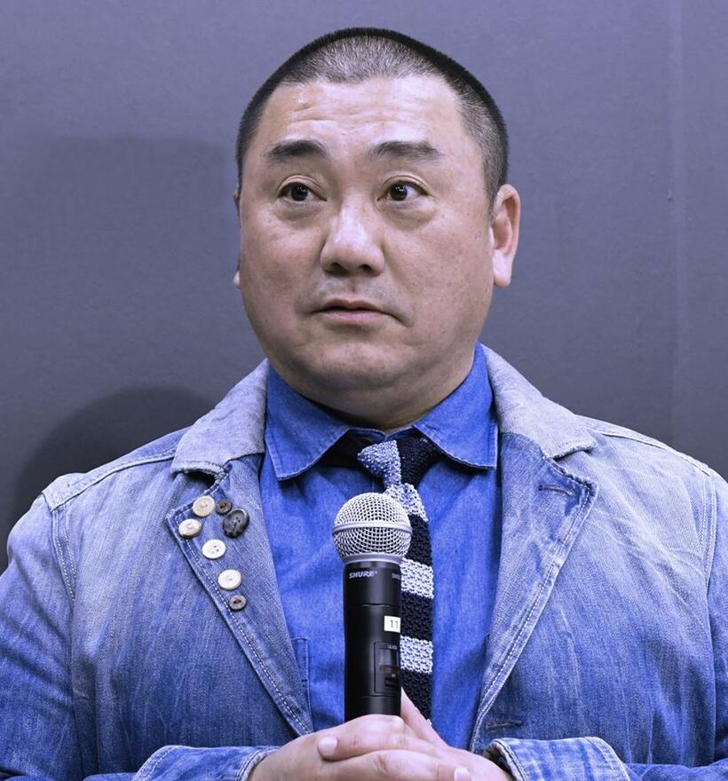 極楽とんぼの山本圭壱